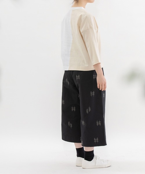 nop de nod(ノップドゥノッド)の「天竺バイカラー7分袖Tシャツ(Tシャツ/カットソー・レディース・キナリ/グレー/オフホワイト・3)」の18枚目の写真