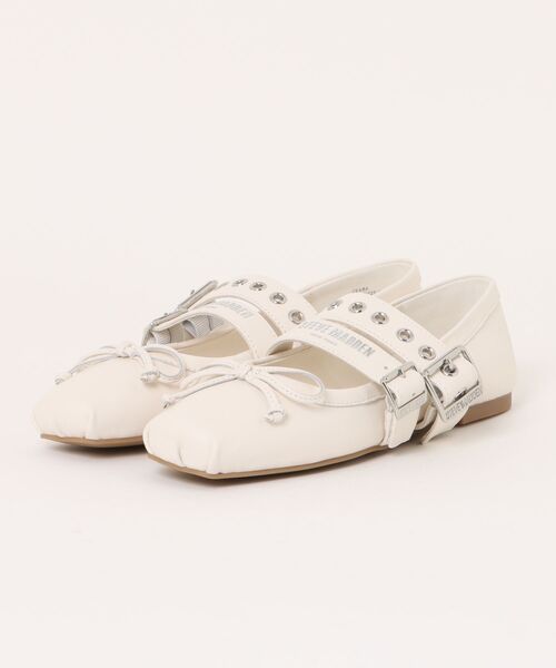 STEVE MADDEN（スティーブマデン）の「ダブルベルトメリージェーンパンプス/S.MADDEN CEARA-XS（パンプス・レディース・ブラック/アイボリー・23.5-24/24.5cm/24.0cm/23.5cm/23.0cm/22.5cm）」の5枚目の写真