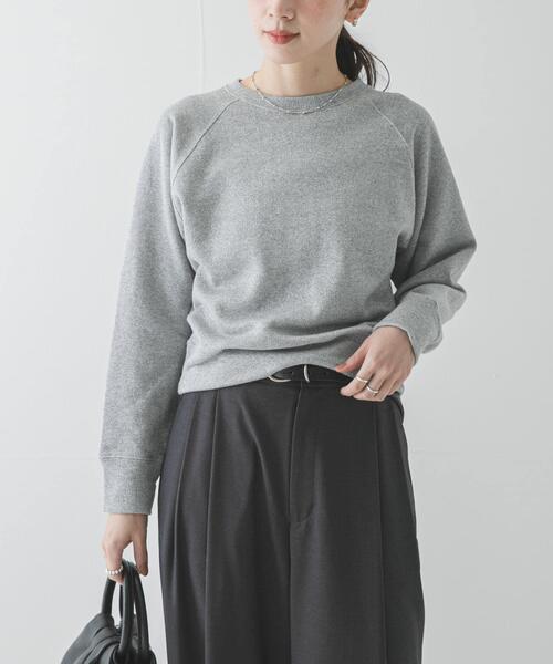 URBAN RESEARCH（アーバンリサーチ）の「ラメ裏毛スウェット（スウェット・レディース・アイボリー/ライトグレー・FREE）」の2枚目の写真
