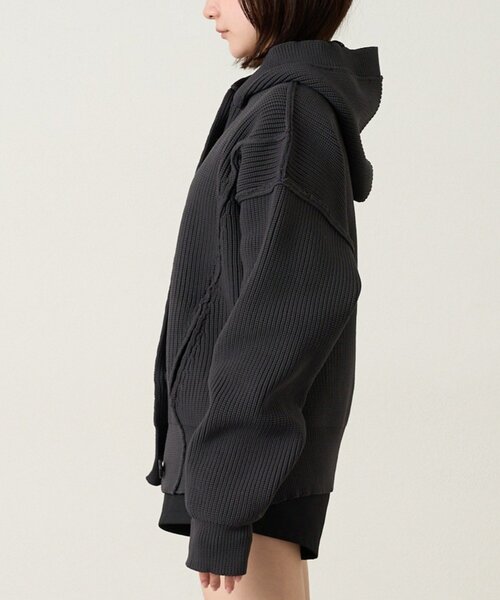 mline（エムライン）の「[mline]ビッグボタンカーディガン（カーディガン/ボレロ・レディース・ベージュ/チャコールグレー・FREE）」の16枚目の写真