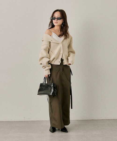 mline（エムライン）の「[mline]ビッグボタンカーディガン（カーディガン/ボレロ・レディース・ベージュ/チャコールグレー・FREE）」の18枚目の写真