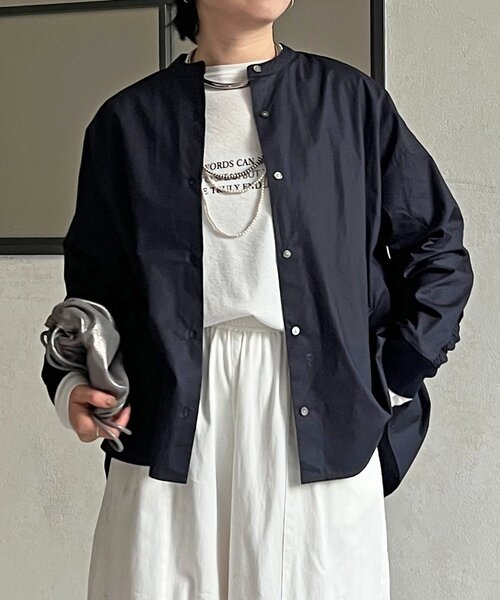 un dix cors(アンディコール)の「バックギャザーシャツ(シャツ/ブラウス・レディース・ネイビー/グレー/オフホワイト/サックスブルー・FREE)」の4枚目の写真