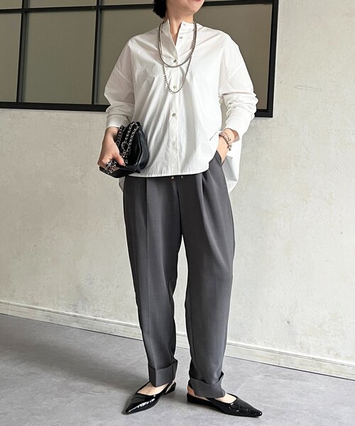 un dix cors(アンディコール)の「バックギャザーシャツ(シャツ/ブラウス・レディース・ネイビー/グレー/オフホワイト/サックスブルー・FREE)」の5枚目の写真