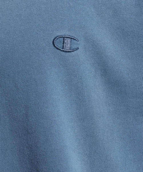 Champion（チャンピオン）の「【Champion(チャンピオン）】別注ピグメントTシャツ（Tシャツ/カットソー・メンズ・ブルー/ブラック/ライトグレー・MEDIUM/LARGE）」の9枚目の写真