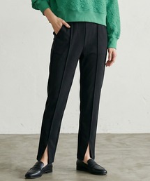 CHhdmn（シーエイチヒデモン）の「美脚センタープレステーパードパンツ フロントスリット ストレッチジョーゼット（スラックス）」