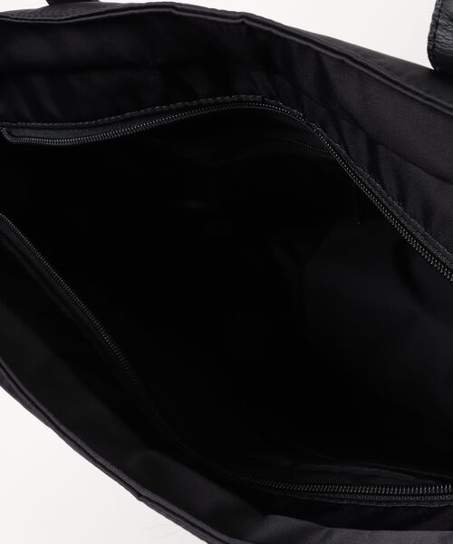 Manhattan Portage BLACK LABEL(マンハッタンポーテージ ブラックレーベル)の「DUANE TOTE BAG TWILL(トートバッグ・メンズ・ブラック・MEDIUM)」の16枚目の写真