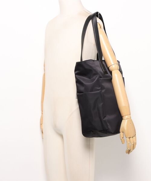 Manhattan Portage BLACK LABEL(マンハッタンポーテージ ブラックレーベル)の「DUANE TOTE BAG TWILL(トートバッグ・メンズ・ブラック・MEDIUM)」の17枚目の写真