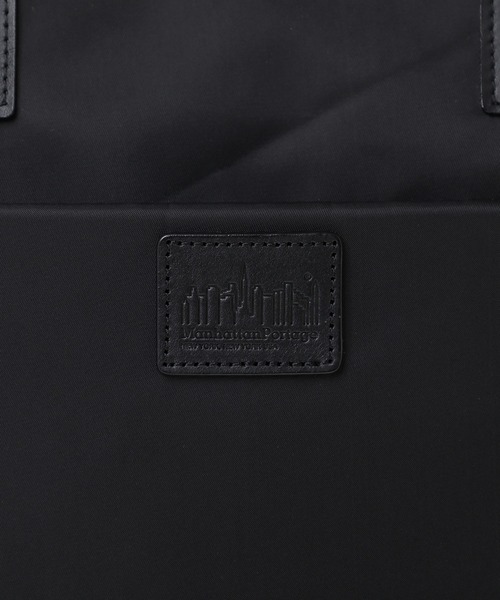 Manhattan Portage BLACK LABEL(マンハッタンポーテージ ブラックレーベル)の「DUANE TOTE BAG TWILL(トートバッグ・メンズ・ブラック・MEDIUM)」の13枚目の写真