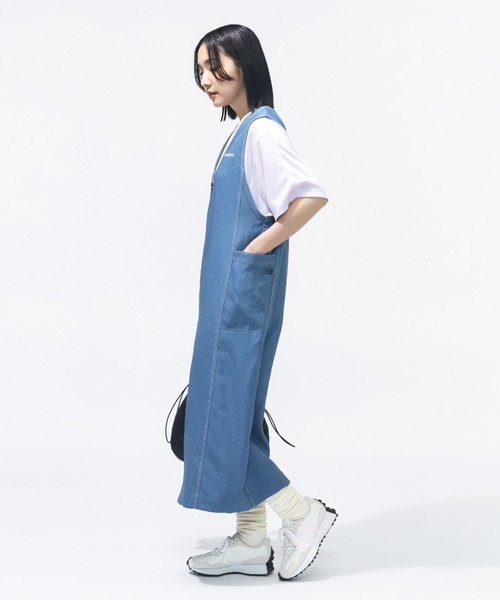 NEW BALANCE(ニューバランス)の「【別注】ニューバランス New Balance デニムスタイルジャンパードレス 限定コラボ(ジャンパースカート・レディース・ブルー/ネイビー・L/M)」の11枚目の写真