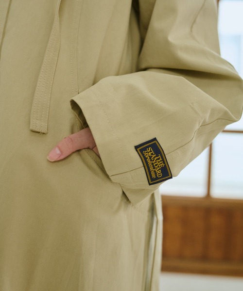 BROKEN BASE(ブロークンベース)の「Stand-Neck Trench Coat(トレンチコート・メンズ・ベージュ/チャコール・フリー)」の19枚目の写真