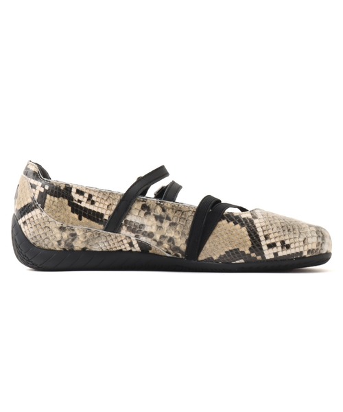 PUMA(プーマ)の「PUMA SPEEDCAT BALLET SNAKE WMNS / プーマ スピードキャット バレエ スネーク ウィメンズ(スニーカー・レディース・ブラック・23.5cm/23.0cm/25.0cm/24.5cm/24.0cm/22.5cm)」の5枚目の写真
