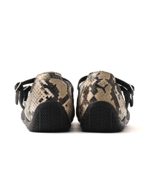 PUMA(プーマ)の「PUMA SPEEDCAT BALLET SNAKE WMNS / プーマ スピードキャット バレエ スネーク ウィメンズ(スニーカー・レディース・ブラック・23.5cm/23.0cm/25.0cm/24.5cm/24.0cm/22.5cm)」の3枚目の写真