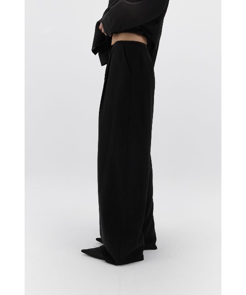 Studio Doe(スタジオドー)の「Studio Doe Textured Drawstring Trousers(その他パンツ・レディース・ブラック・MEDIUM/SMALL)」の4枚目の写真