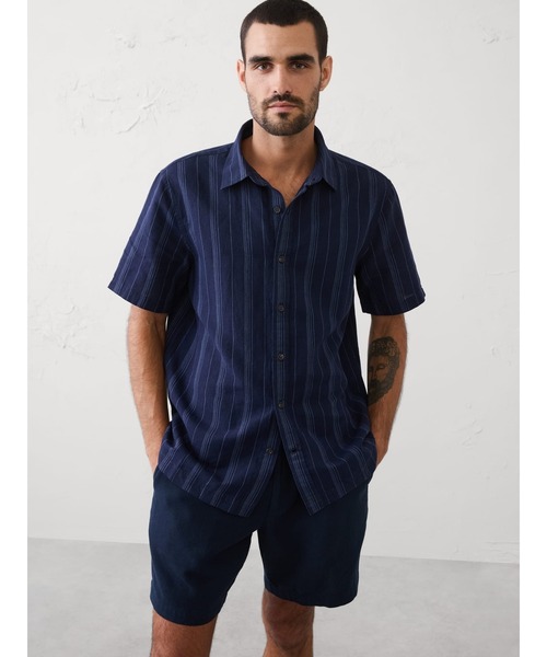 BANANA REPUBLIC FACTORY STORE(バナナリパブリック ファクトリーストア)の「BANANA REPUBLIC FACTORY STORE スタンダードフィット リネンブレンド シャツ(シャツ/ブラウス・メンズ・ブルー系その他2/ブルー系その他/ベージュ/ホワイト/ネイビー/ピンク/ホワイト系その他/グリーン/ライトブルー/ライトピンク/ブルー/イエロー/グリーン系その他/ブルー系その他3/ホワイト系その他2/ピンク系その他/ブラック/ワインレッド・XL/L/M/S)」の12枚目の写真