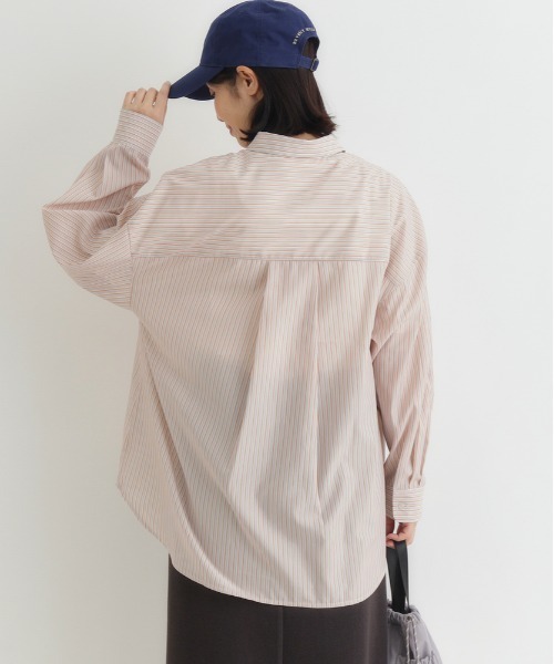 Right-on(ライトオン)の「HONEYSUCKLE ROSE(ハニーサックルローズ)ストライプビッグシャツ(シャツ/ブラウス・レディース・ホワイト×カーキブラウン/ホワイト×イエロー/ホワイト×ネイビー・M/L/S)」の6枚目の写真