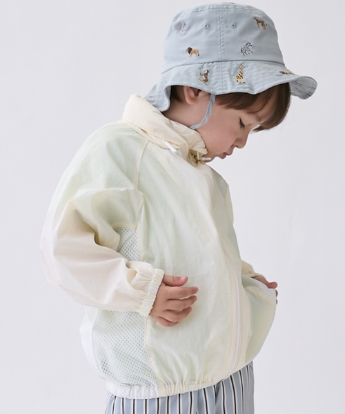 petit main（プティマイン）の「【ポケッタブル】ワッシャーウィンブレ（ナイロンジャケット・キッズ・ライトグレー/アイボリー・M/S/L）」の3枚目の写真
