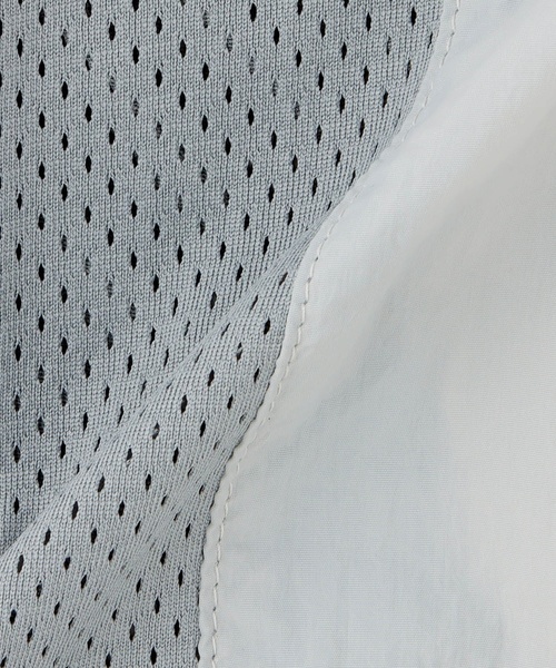 petit main（プティマイン）の「【ポケッタブル】ワッシャーウィンブレ（ナイロンジャケット・キッズ・ライトグレー/アイボリー・M/S/L）」の16枚目の写真