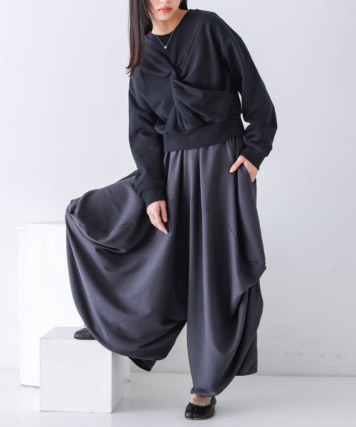 n'OrLABEL(ノアールレーベル)の「変形バルーンサルエルパンツ(その他パンツ・レディース・ブラック/チャコール/カーキ・FREE)」の12枚目の写真