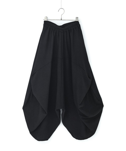 n'OrLABEL(ノアールレーベル)の「変形バルーンサルエルパンツ(その他パンツ・レディース・ブラック/チャコール/カーキ・FREE)」の4枚目の写真
