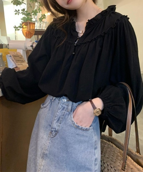 mielu(ミエル)の「前開きフリル長袖ブラウス(シャツ/ブラウス・レディース・ブラック/アイボリー・MEDIUM/LARGE)」の5枚目の写真