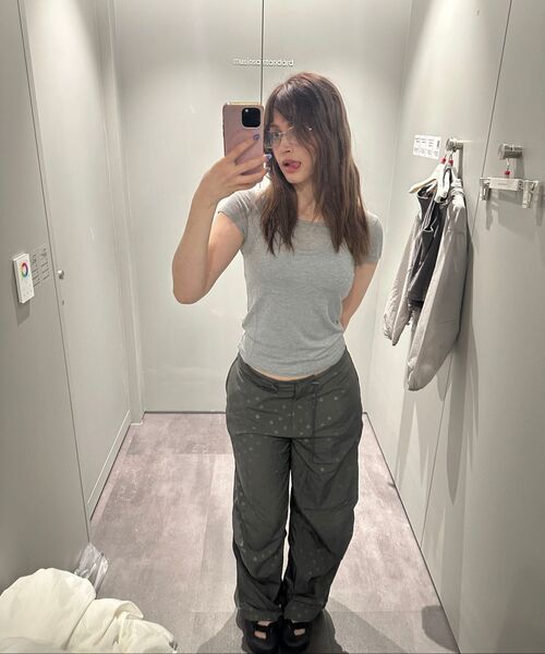 MUSINSA STANDARD WOMAN（ムシンサスタンダードウーマン）の「ウィメンズポルカドットパラシュートパンツ[ガンメタル]（スラックス・レディース・その他・24/26/28/30）」の7枚目の写真