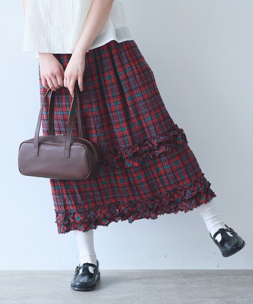 bulle de savon（ビュルデサボン）の「サッカー タータンチェック furi furi スカート（スカート・レディース・ネイビー/レッド・FREE）」の5枚目の写真
