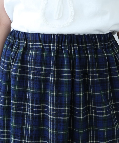 bulle de savon（ビュルデサボン）の「サッカー タータンチェック furi furi スカート（スカート・レディース・ネイビー/レッド・FREE）」の13枚目の写真