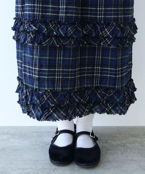 bulle de savon（ビュルデサボン）の「サッカー タータンチェック furi furi スカート（スカート・レディース・ネイビー/レッド・FREE）」の7枚目の写真