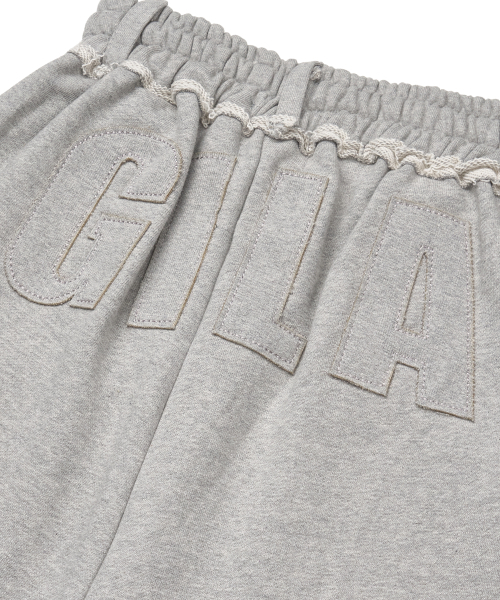GILAARCHIVE（ギラアーカイブ）の「STITCHED BOLD LOGO SWEAT PANTS_GREY（スウェットパンツ・レディース・その他・MEDIUM/SMALL）」の6枚目の写真
