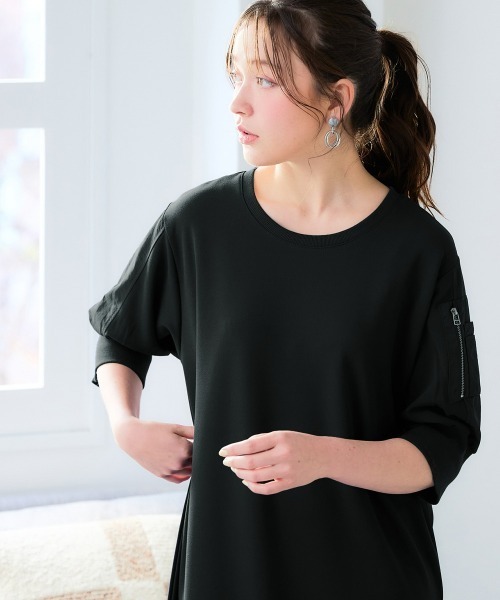 SMILE LAND(スマイルランド)の「<大きいサイズ>ゆるシルエットジップデザインワンピース(ワンピース・レディース・ベージュ/ブラック・L~LL/5L~6L/3L~4L)」の6枚目の写真