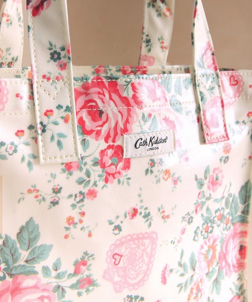 Cath Kidston(キャスキッドソン)の「スモール ブックバッグ Hackney Rose(ハンドバッグ・レディース・ピンク・FREE)」の8枚目の写真