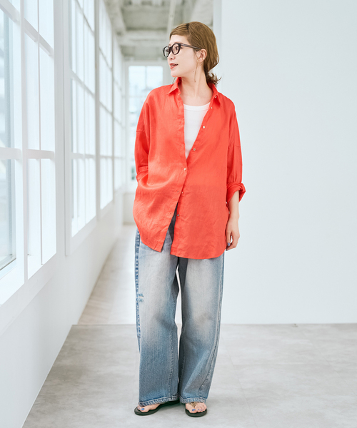 Spick & Span(スピックアンドスパン)の「《全15色 / 追加》 80リネンカシュクール ビッグシャツ(シャツ/ブラウス・レディース・オレンジ/ベージュ系その他/ライトイエロー/ブラウン/サックスブルー/ホワイト/バーガンディー/その他14/ネイビー/ブラックミックス/マルチ・FREE)」の13枚目の写真