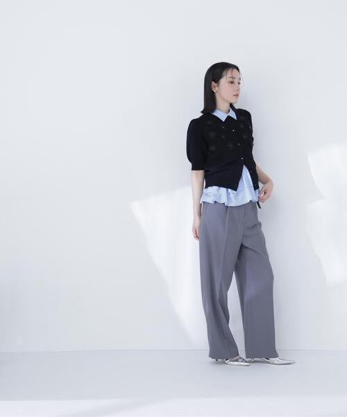 NATURAL BEAUTY BASIC（ナチュラルビューティーベーシック）の「フラワーモチーフカーディガン（カーディガン/ボレロ・レディース・ブラック/グレー系その他/オフホワイト・ﾌﾘ-）」の5枚目の写真