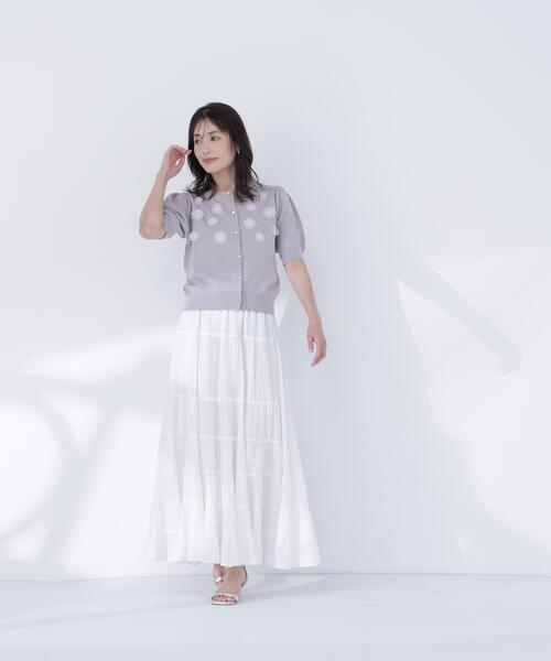NATURAL BEAUTY BASIC（ナチュラルビューティーベーシック）の「フラワーモチーフカーディガン（カーディガン/ボレロ・レディース・ブラック/グレー系その他/オフホワイト・ﾌﾘ-）」の15枚目の写真