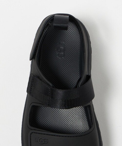 UGG(アグ)の「<UGG>ゴールデングロウ サンダル(サンダル・レディース・ブラック・5/7/6/8)」の10枚目の写真