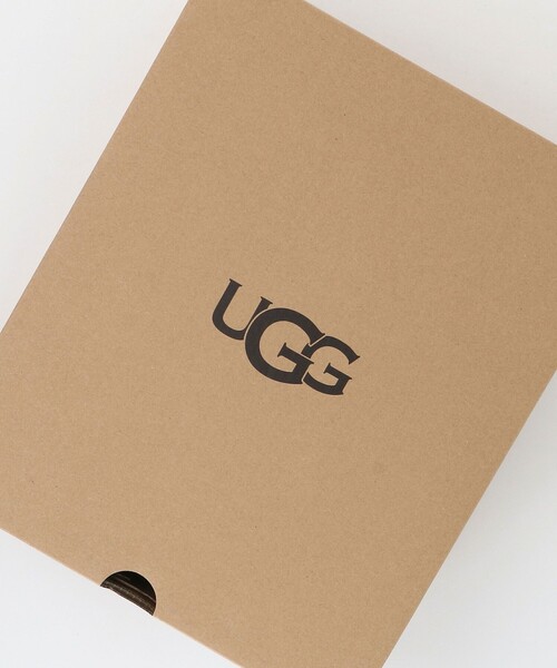 UGG(アグ)の「<UGG>ゴールデングロウ サンダル(サンダル・レディース・ブラック・5/7/6/8)」の13枚目の写真