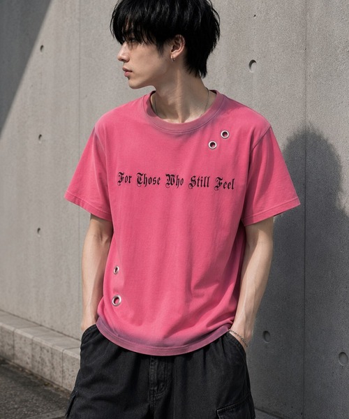 BENDER TOKYO(ベンダートウキョウ)の「スプレー加工 アイレット ショート丈 ロゴプリント Tシャツ / ユニセックス(Tシャツ/カットソー・メンズ・カモフラージュ/ピンク/アイボリー/ブラック・S/M/L)」の6枚目の写真