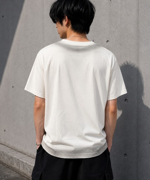 BENDER TOKYO(ベンダートウキョウ)の「スプレー加工 アイレット ショート丈 ロゴプリント Tシャツ / ユニセックス(Tシャツ/カットソー・メンズ・カモフラージュ/ピンク/アイボリー/ブラック・S/M/L)」の13枚目の写真