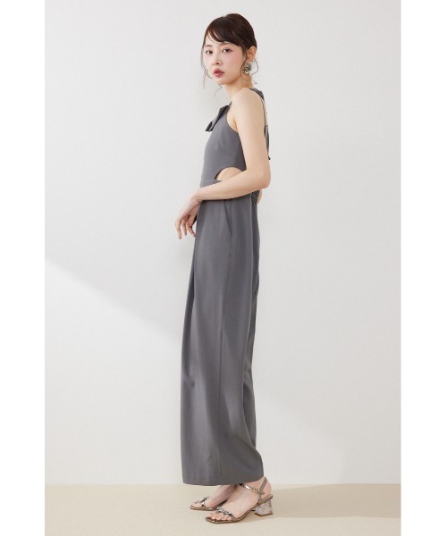 rienda(リエンダ)の「ウエストオープンキャミロンパース 春服 夏服(パンツドレス・レディース・ベージュ/ブラック/グレー・SMALL/MEDIUM)」の12枚目の写真