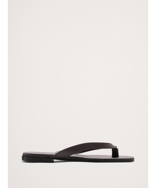 Banana Republic（バナナリパブリック）の「レザー サンダル（サンダル・レディース・ブラック/ブラウン・7/8/6）」の2枚目の写真