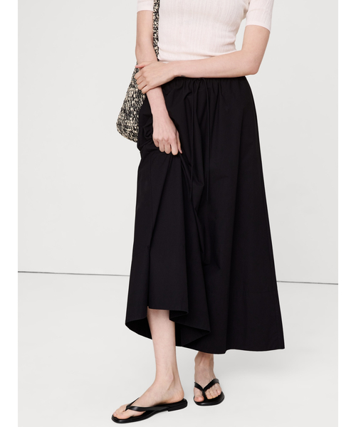 Banana Republic（バナナリパブリック）の「レザー サンダル（サンダル・レディース・ブラック/ブラウン・7/8/6）」の5枚目の写真
