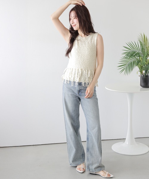 AMELY(エミリー)の「リボンヤーン ニットベスト(ベスト・レディース・グレー/アイボリー/ブラック・フリー)」の5枚目の写真