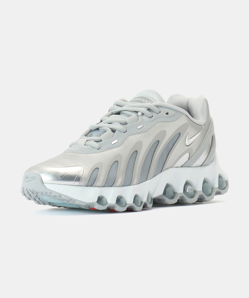 NIKE(ナイキ)の「NIKE WMNS AIR MAX DN8 HF5509-001(スニーカー・レディース・シルバー・23cm/23.5cm/24.5cm/25cm)」の2枚目の写真