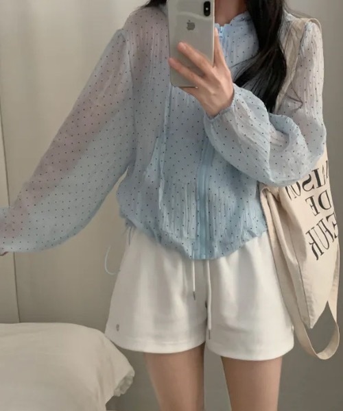 Teem Store(チームストア)の「ドット柄シアージップパーカー 日差し対策 梅雨対策(パーカー・レディース・ブルー/ホワイト・F)」の6枚目の写真