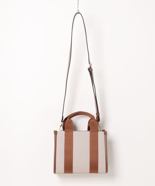 Guess(ゲス)の「【GUESS】ゲス JACKIE MINI SMALL TOTE トートバッグ(トートバッグ・レディース・ブラウン系その他・FREE)」の2枚目の写真