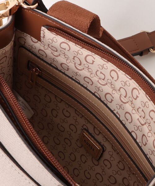 Guess(ゲス)の「【GUESS】ゲス JACKIE MINI SMALL TOTE トートバッグ(トートバッグ・レディース・ブラウン系その他・FREE)」の4枚目の写真