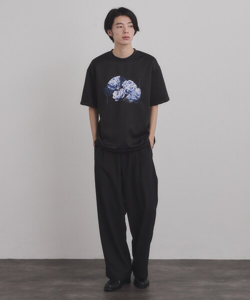 tk.TAKEO KIKUCHI(ティーケータケオキクチ)の「フラワープリントTシャツ(Tシャツ/カットソー・メンズ・ブルー/ブラック/ホワイト・02/03)」の14枚目の写真
