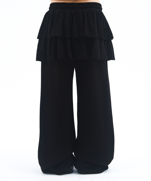 AMESWORLDWIDE(アメスワールドワイド)の「FRILL LAYERED SWEAT PANTS BLACK(スウェットパンツ・レディース・その他・FREE)」の3枚目の写真