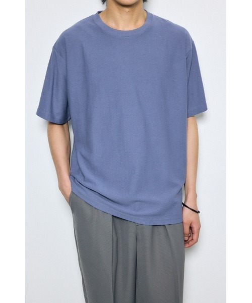 AZUL by moussy(アズールバイマウジー)の「梨地ブークレトップス(Tシャツ/カットソー・メンズ・ブルー/オフホワイト/グレー/イエロー系その他/ブラック・LARGE/MEDIUM/SMALL)」の4枚目の写真