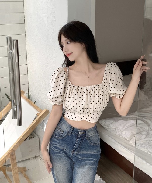 Ritzy(リッツィー)の「オフショルバブルスリーブクロップドブラウス(シャツ/ブラウス・レディース・ホワイト・M/L/S)」の12枚目の写真
